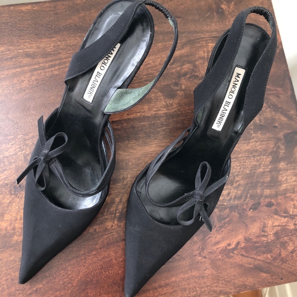 🦋 manolo blahnik Synthetic fabric bow Sling Back